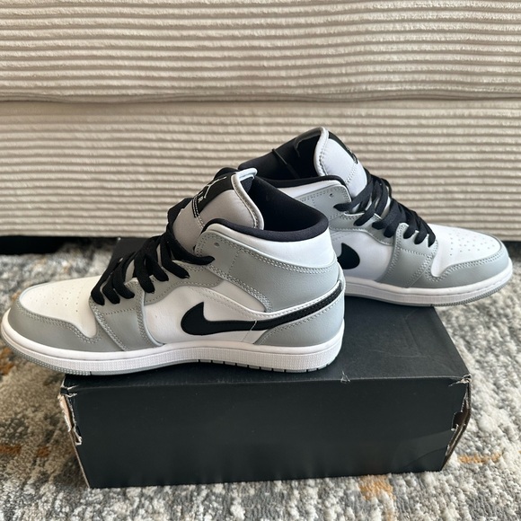 Jordan High-Top Sneakers - White and Grey - Picture 5 of 7